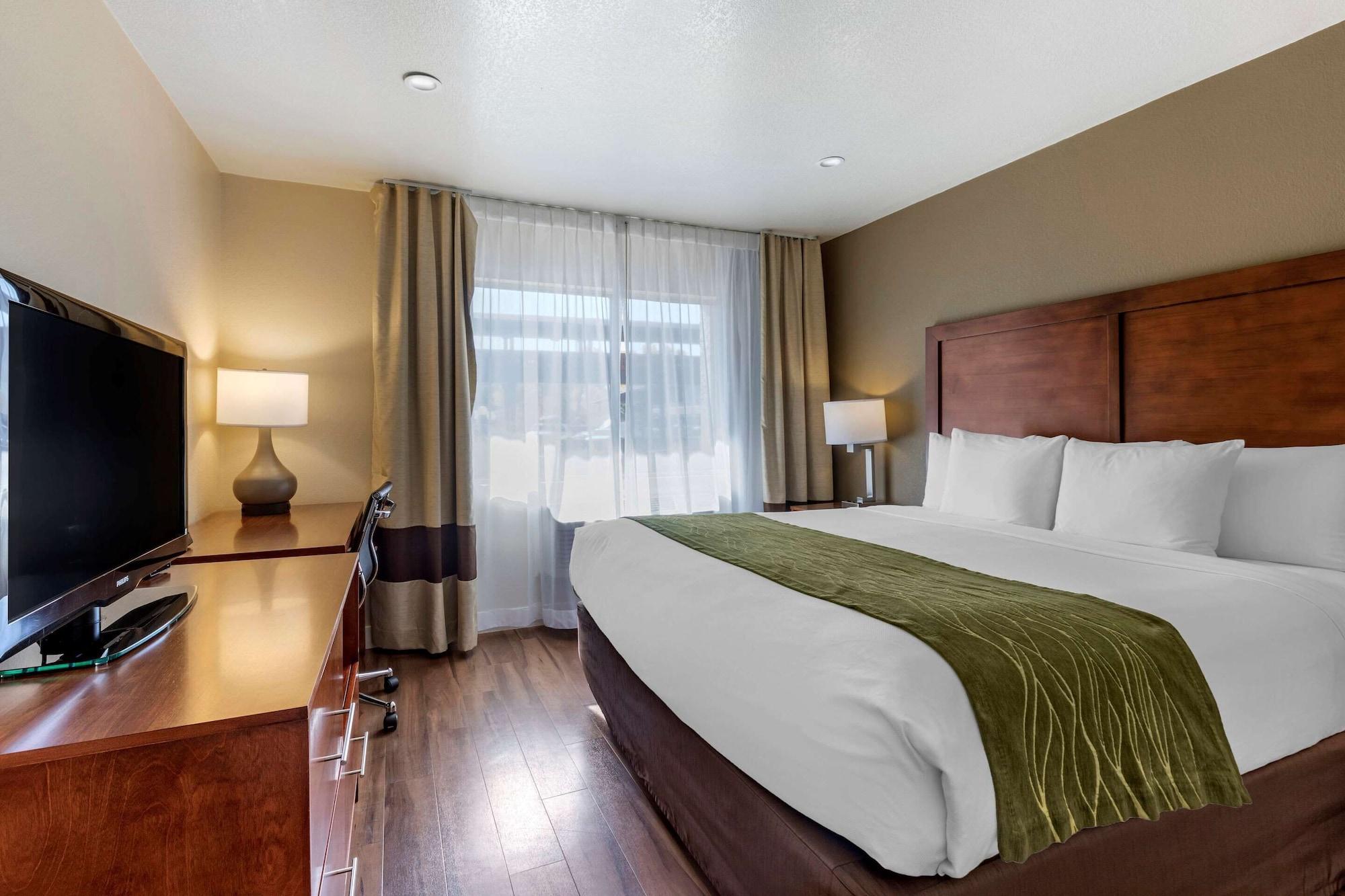 Comfort Inn Бишоп Экстерьер фото